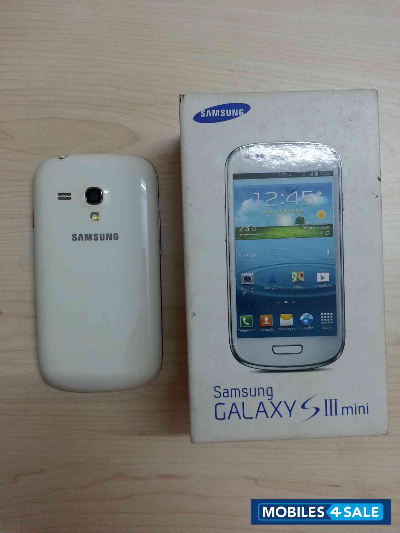 White Samsung Galaxy S3 Mini