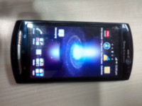 Black Sony Ericsson Xperia neo V