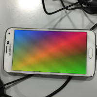 White Samsung Galaxy 5