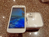 White Micromax Canvas 4 A210