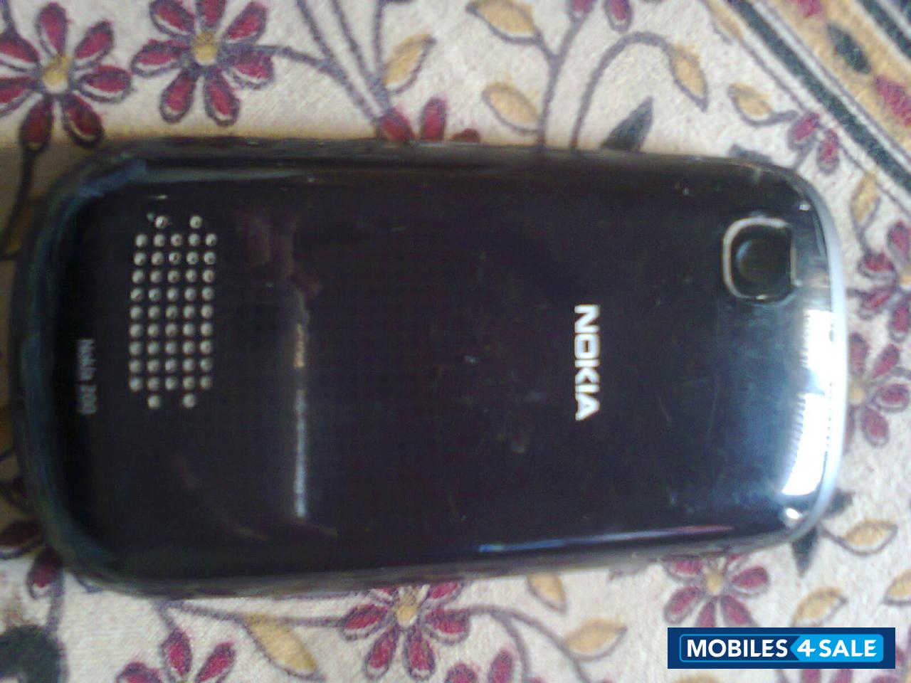 Black Nokia Asha 200