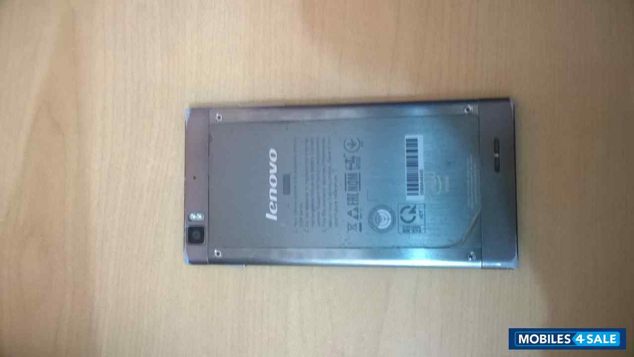 Black Lenovo K900