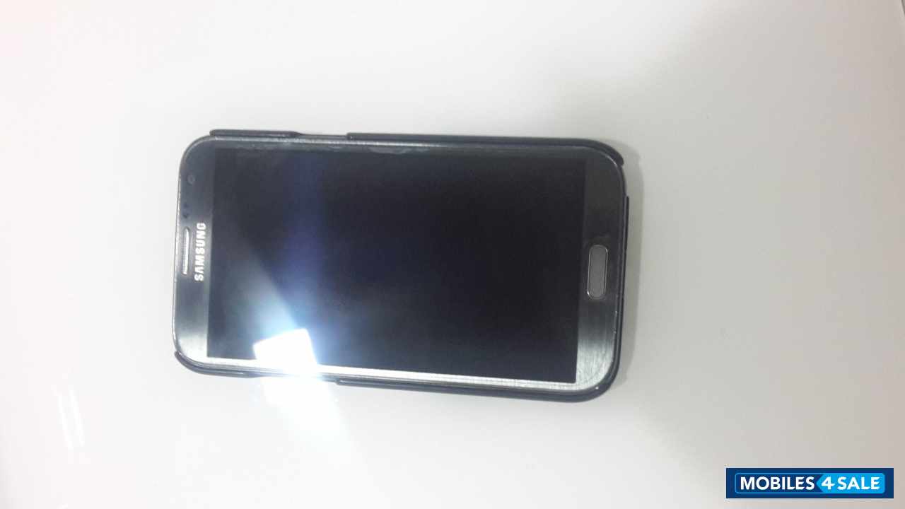 Grey Samsung Galaxy Note 2