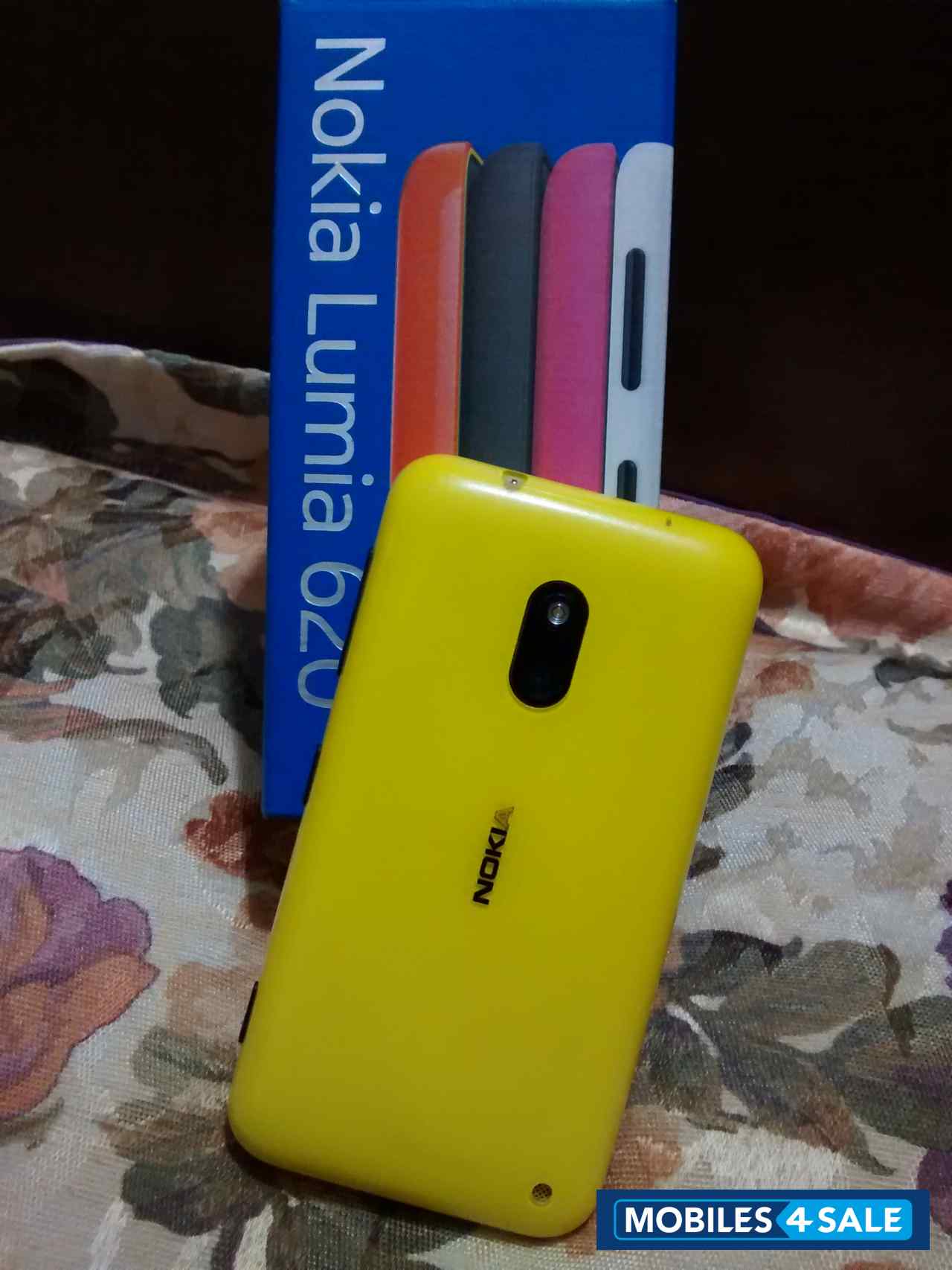 Yellow Nokia Lumia 620