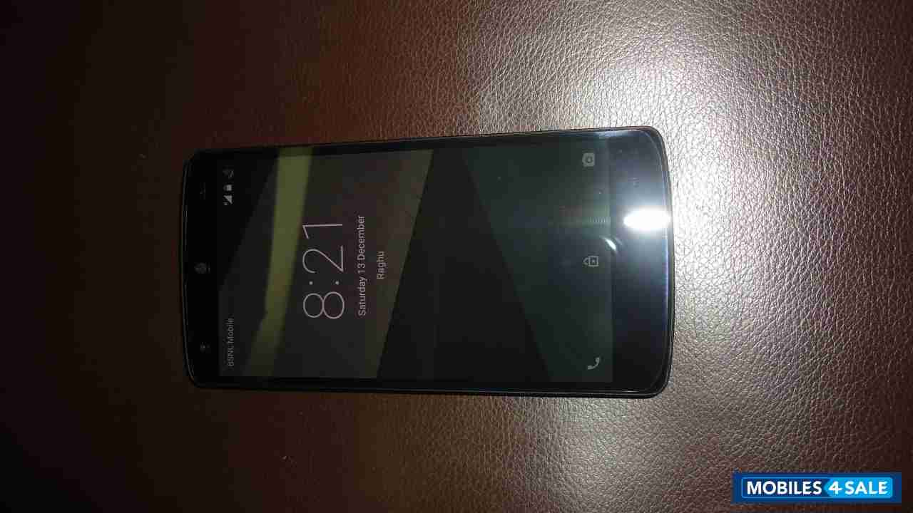 Black Google Nexus 5