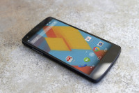 Black Google Nexus 5