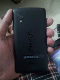 Black Google Nexus 5