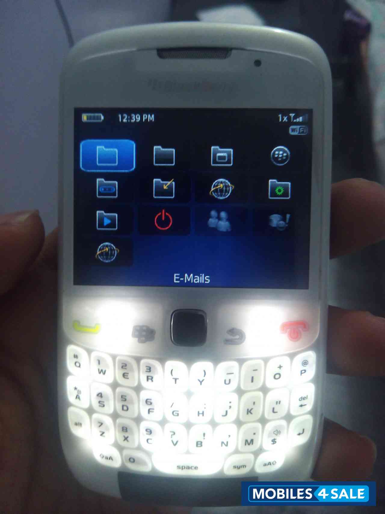 White BlackBerry Curve 8530