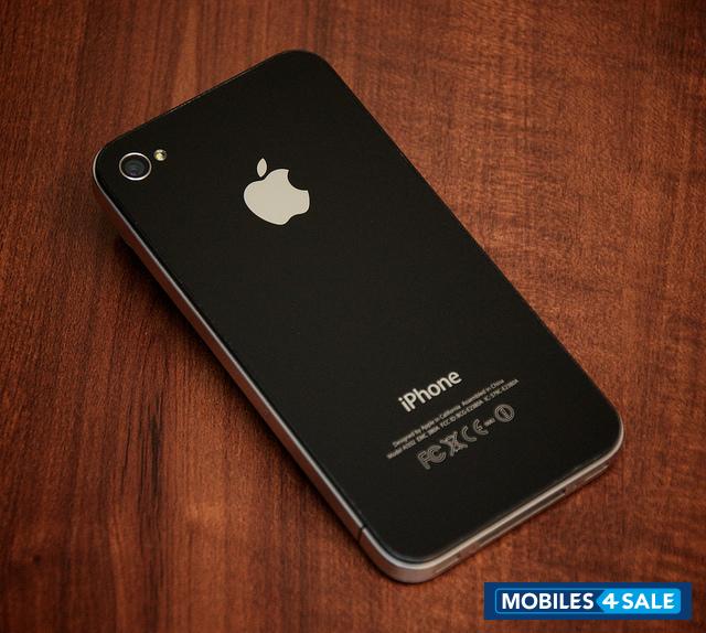 Black Apple iPhone 4