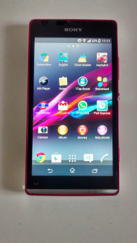 Red Sony Xperia SP