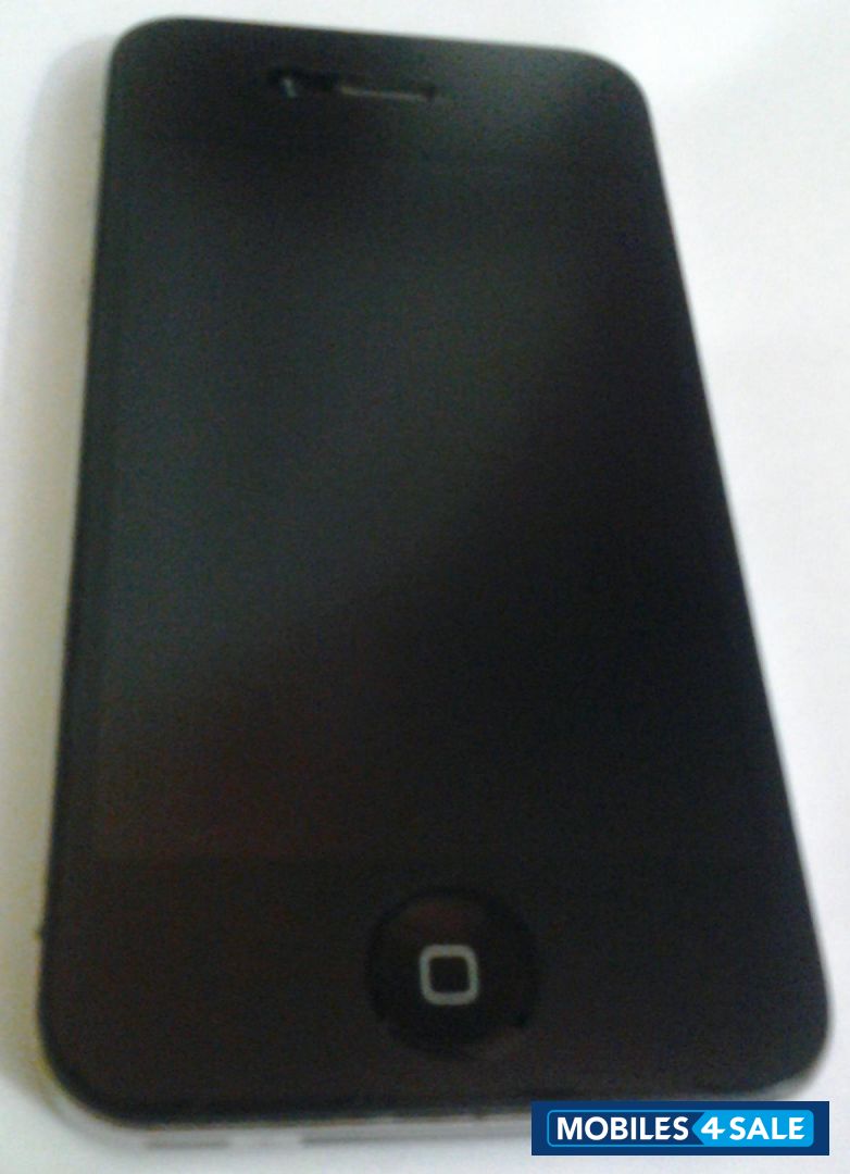 Black Apple iPhone 4