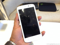 White Xolo Q1000 Opus