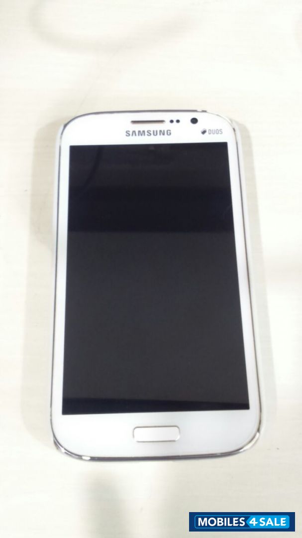 White Samsung Galaxy Grand GT-I9082