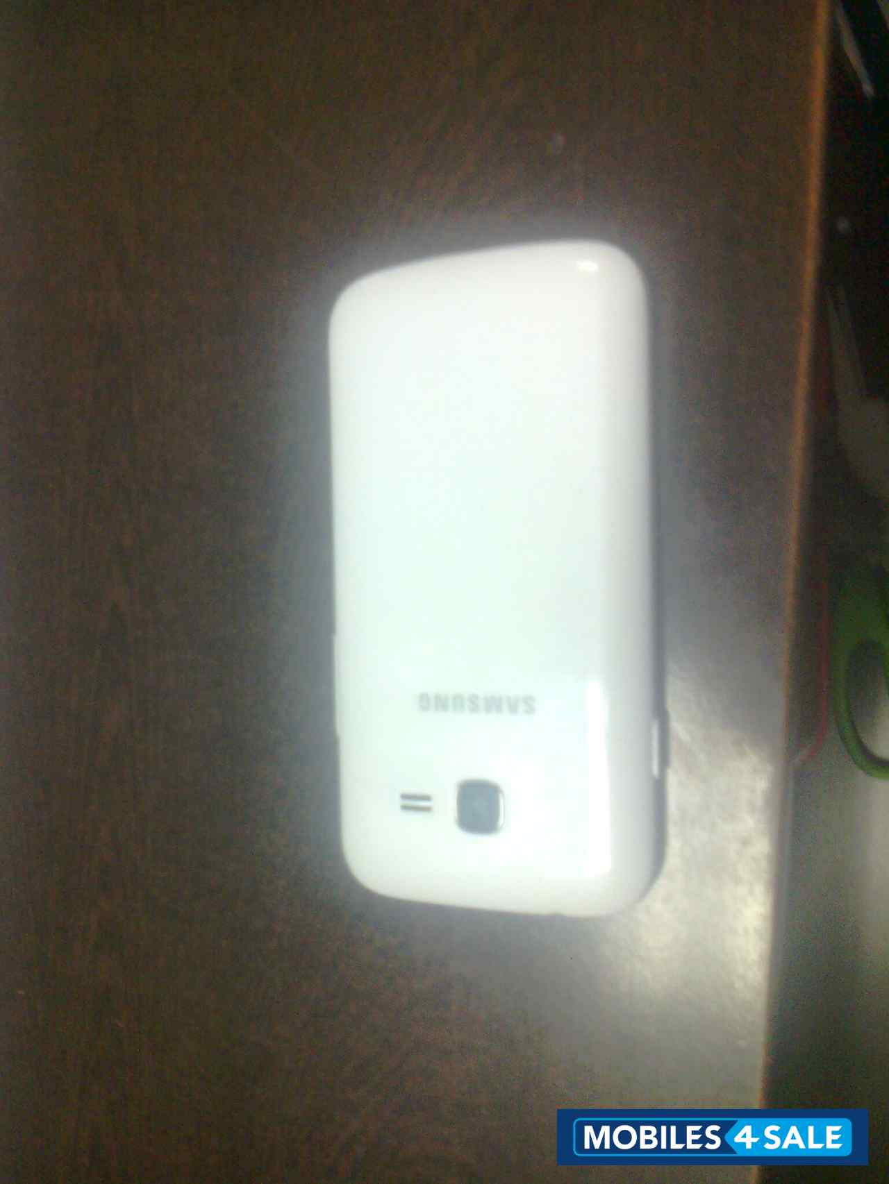 White Samsung Galaxy Star Pro S7260