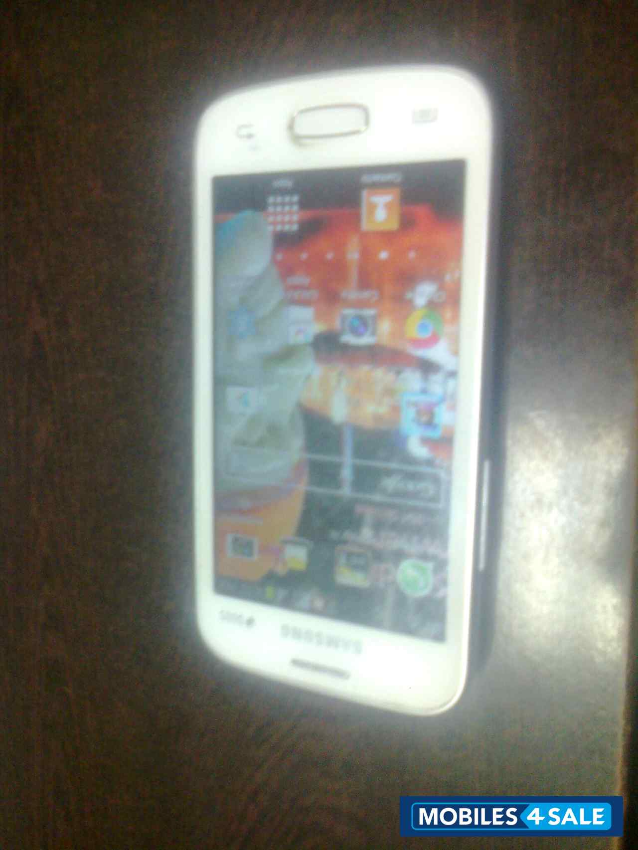 White Samsung Galaxy Star Pro S7260