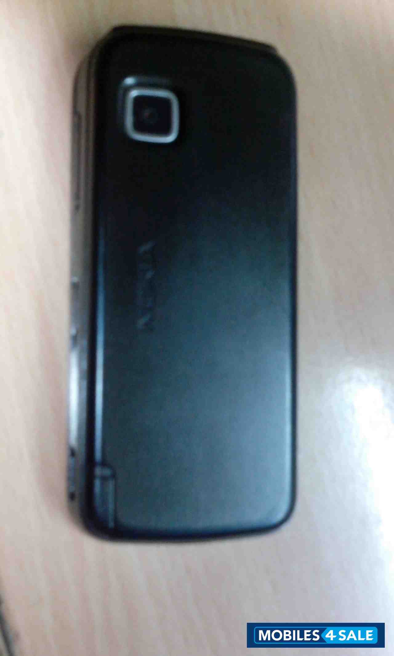 Black Nokia 5233