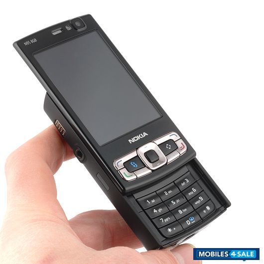 Black Nokia N95 8GB