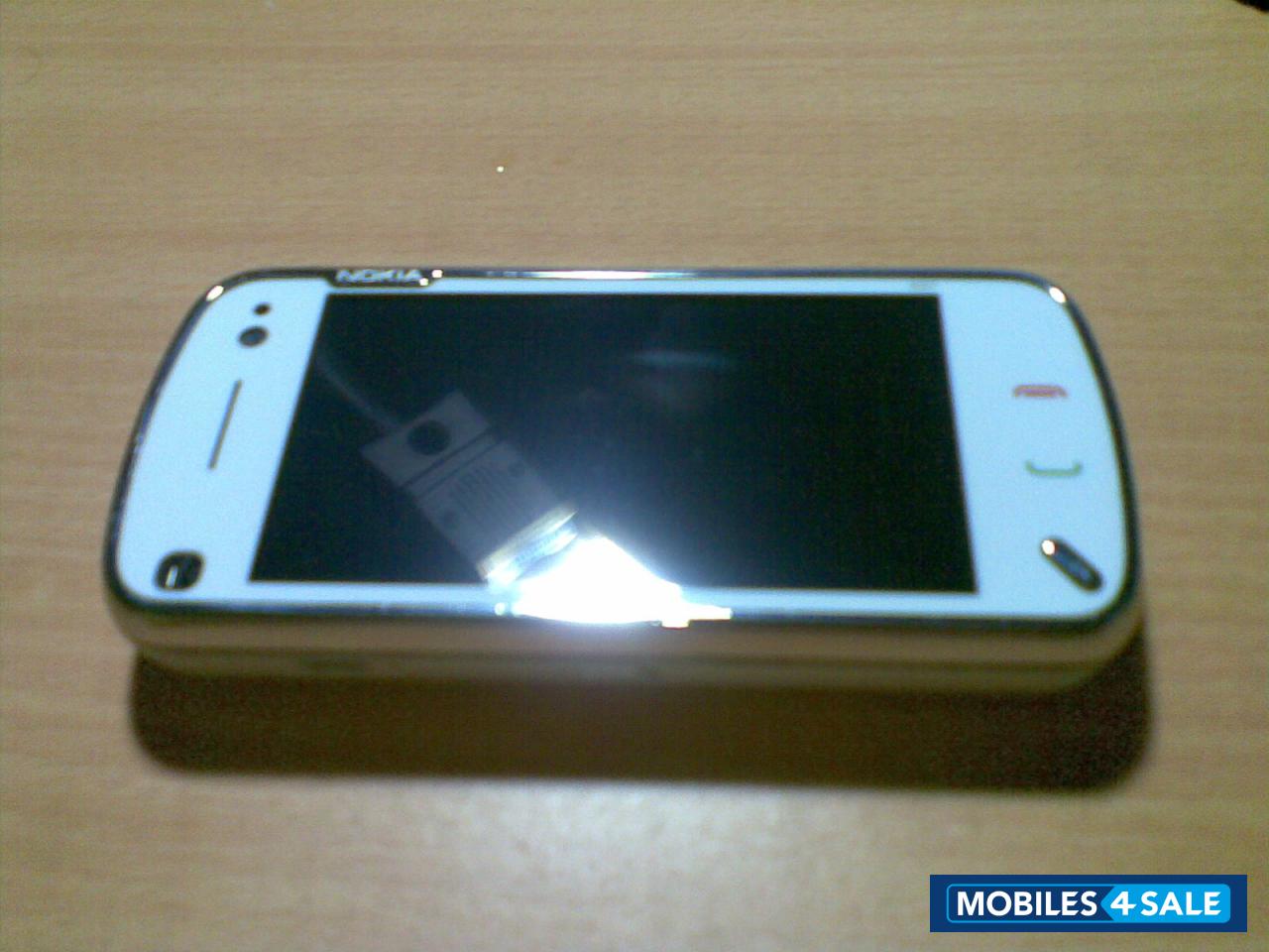 White Nokia N97