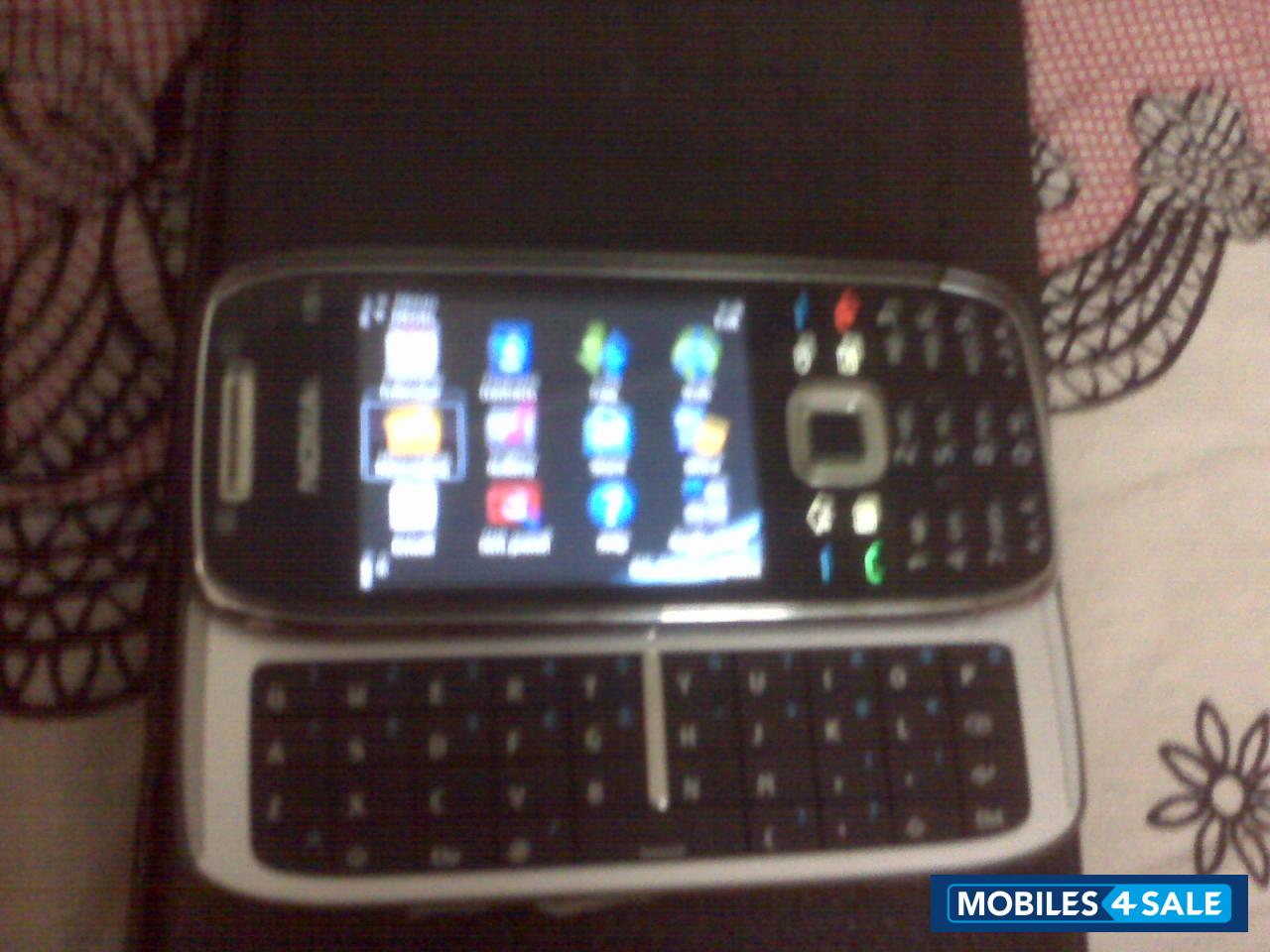 Black Nokia E75