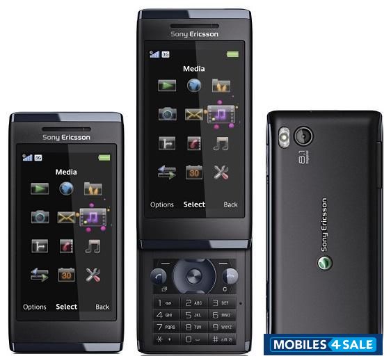 Black Sony Ericsson