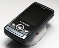 Black Samsung SGH-J800