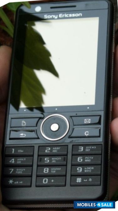 Black Sony Ericsson G900