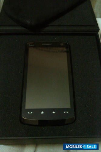 Black HTC HD