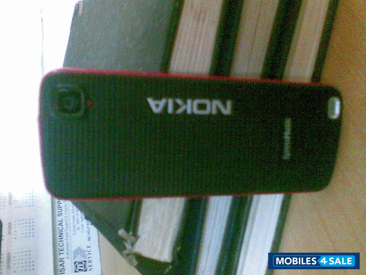 Black-red Strips Nokia XpressMusic 5220