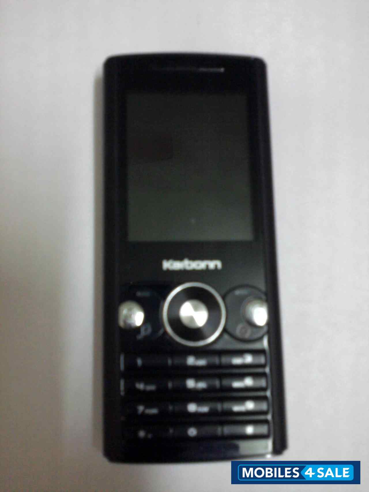 Black Karbonn