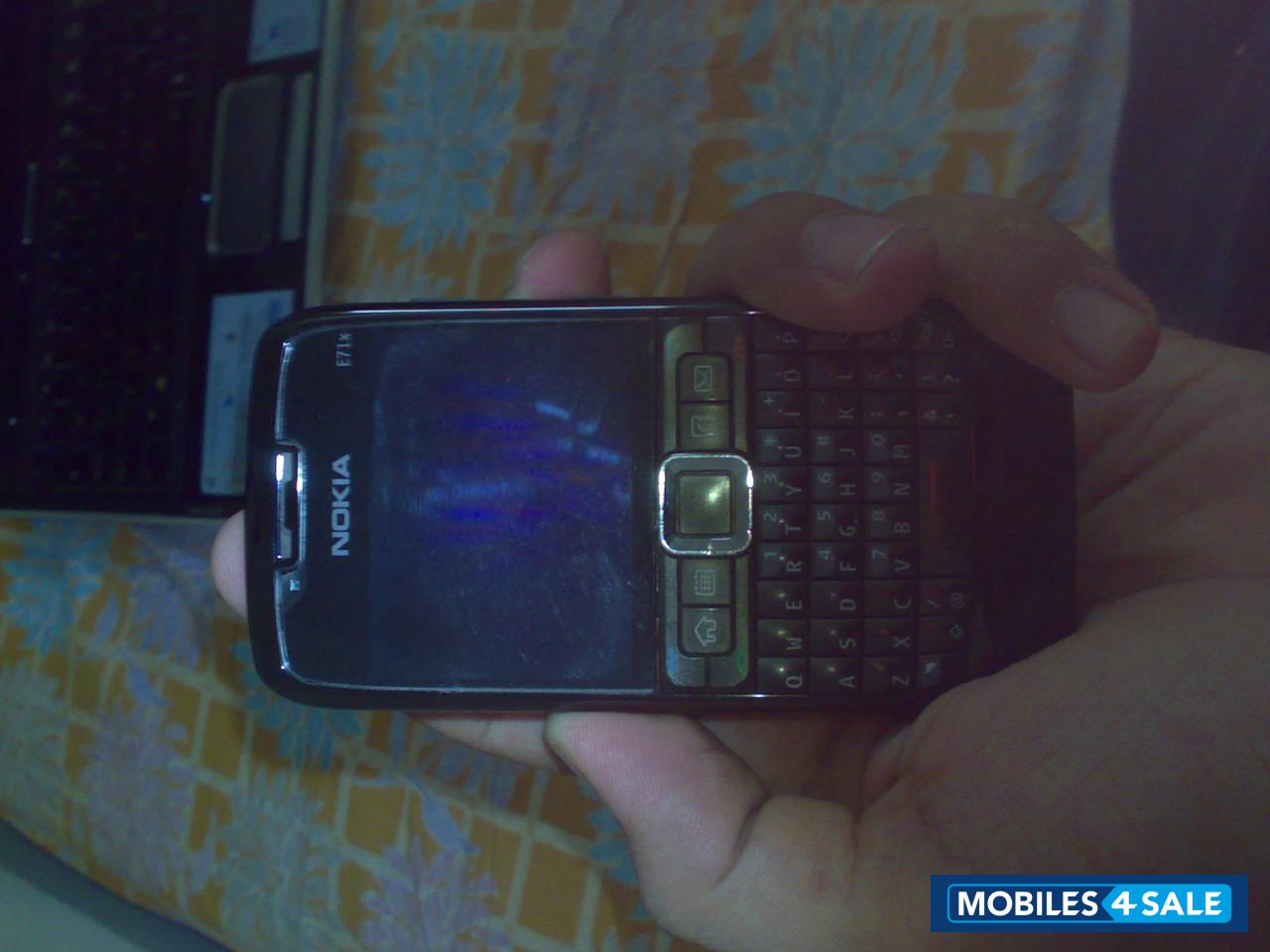 Black & Silver Nokia E71