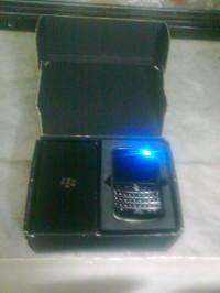 Black BlackBerry Bold