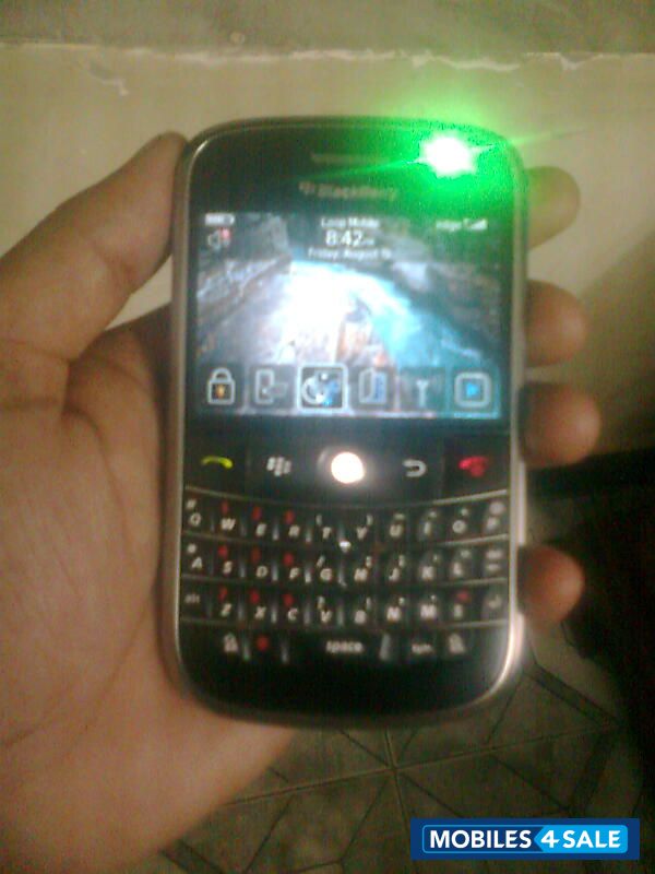 Black BlackBerry Bold