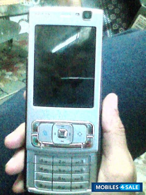 Silver Nokia N95