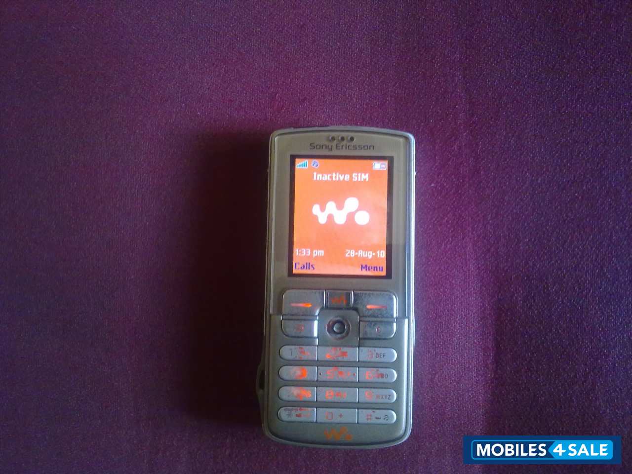 Silver Sony Ericsson W700