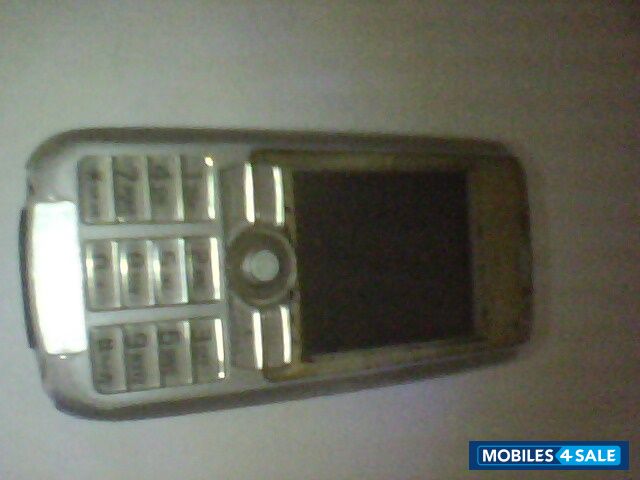 Silver Sony Ericsson K700