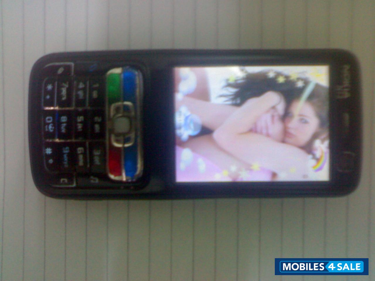 Black Nokia N73