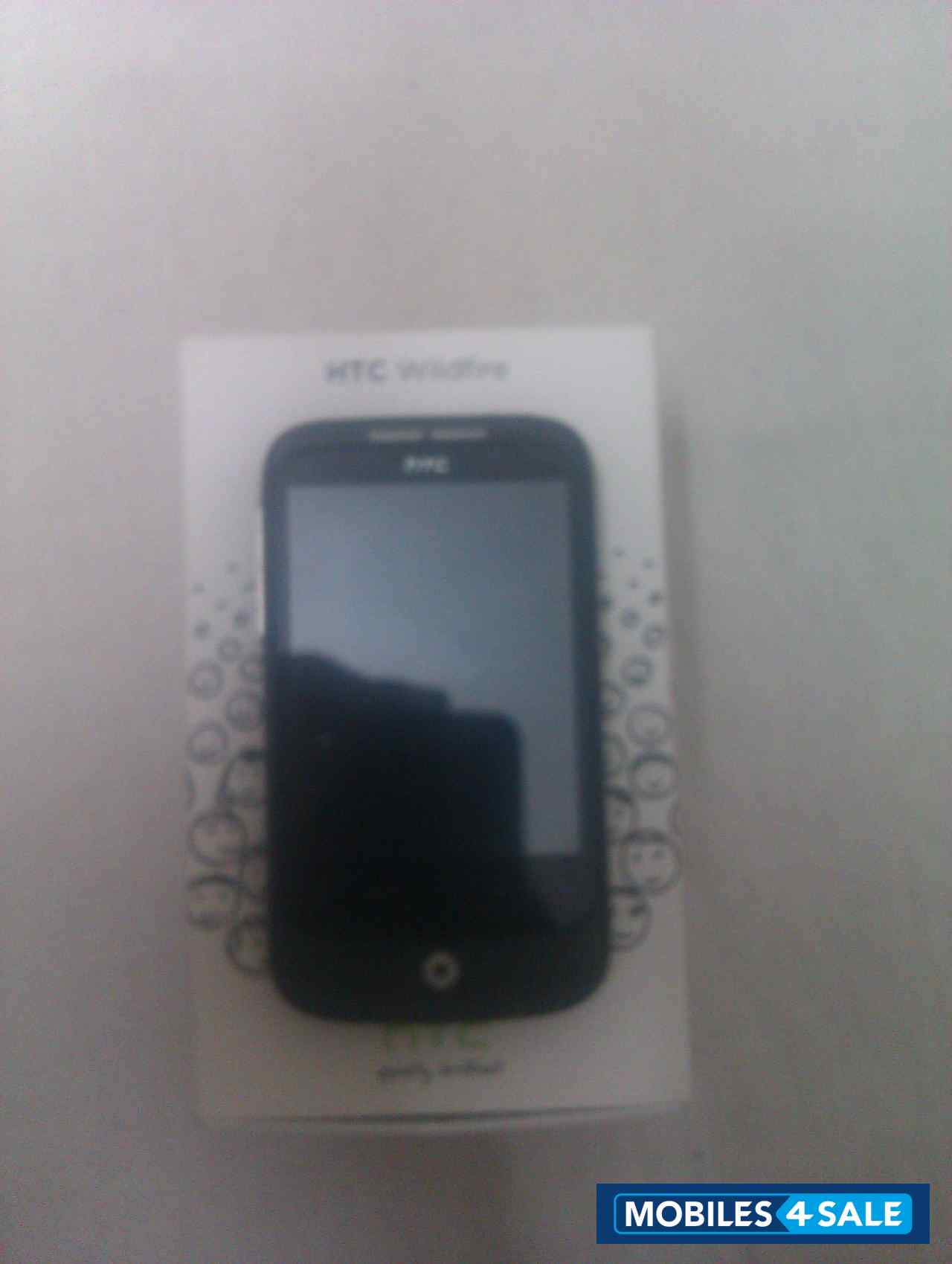 Black HTC Wildfire