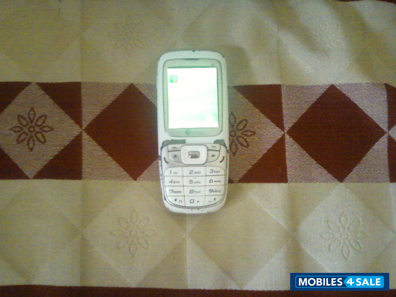 Silver With White HTC S310