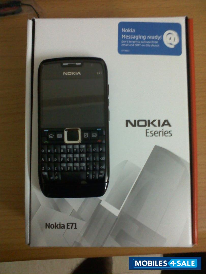 Black Nokia E71