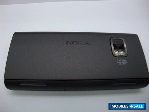 Black Nokia X6