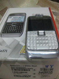 White Nokia E71