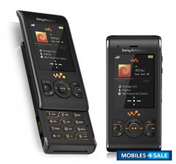 Black Sony Ericsson W595