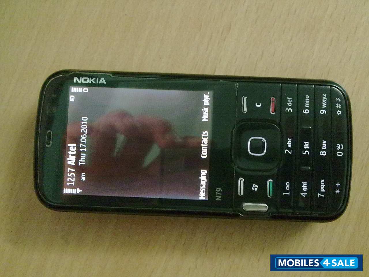 Black Nokia N79