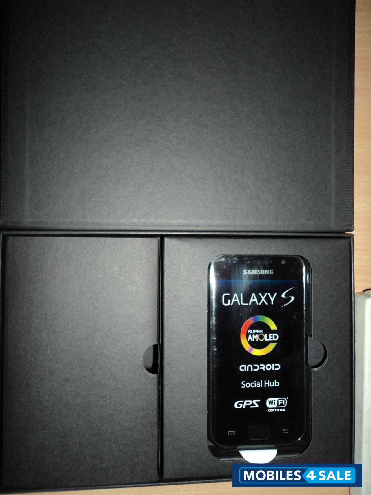 Black Samsung Galaxy S