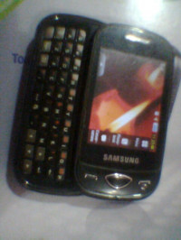 Noir Black Samsung Corby