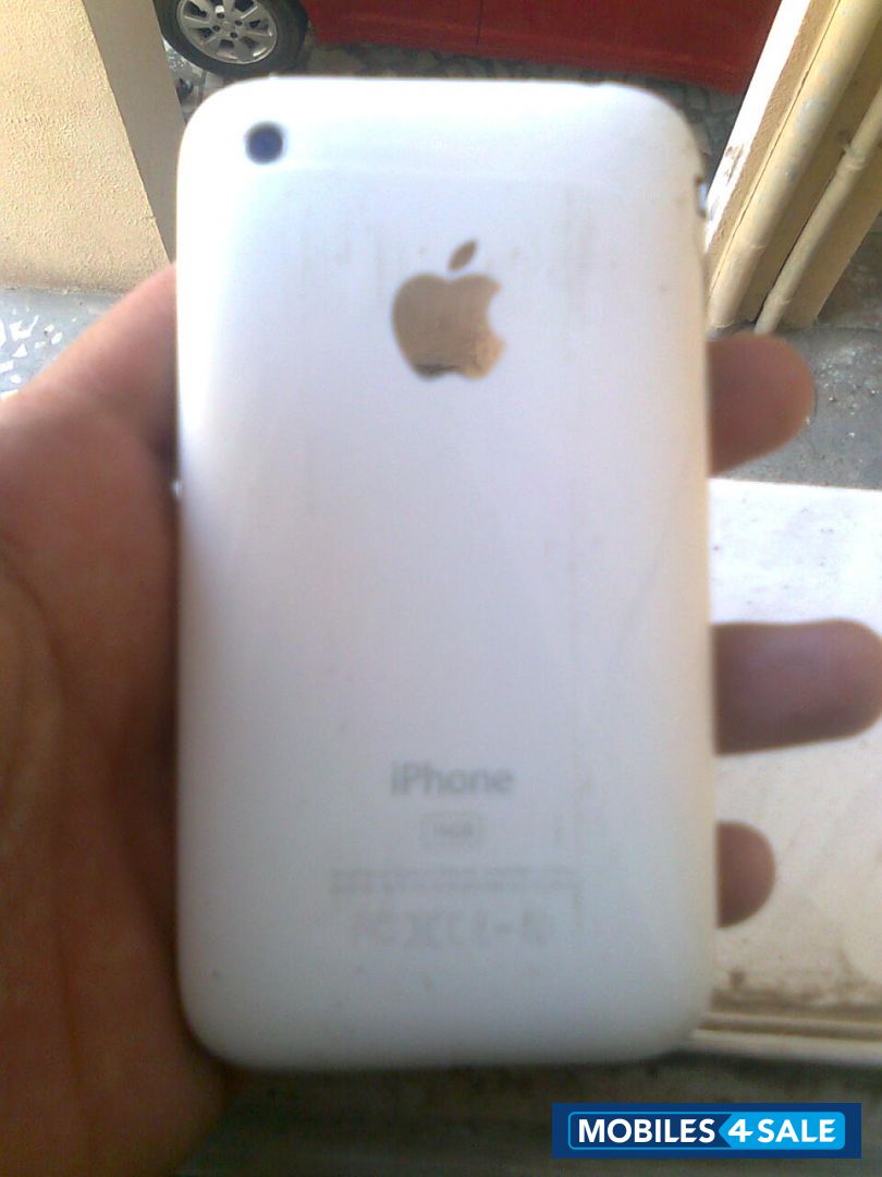 White Apple iPhone 3G