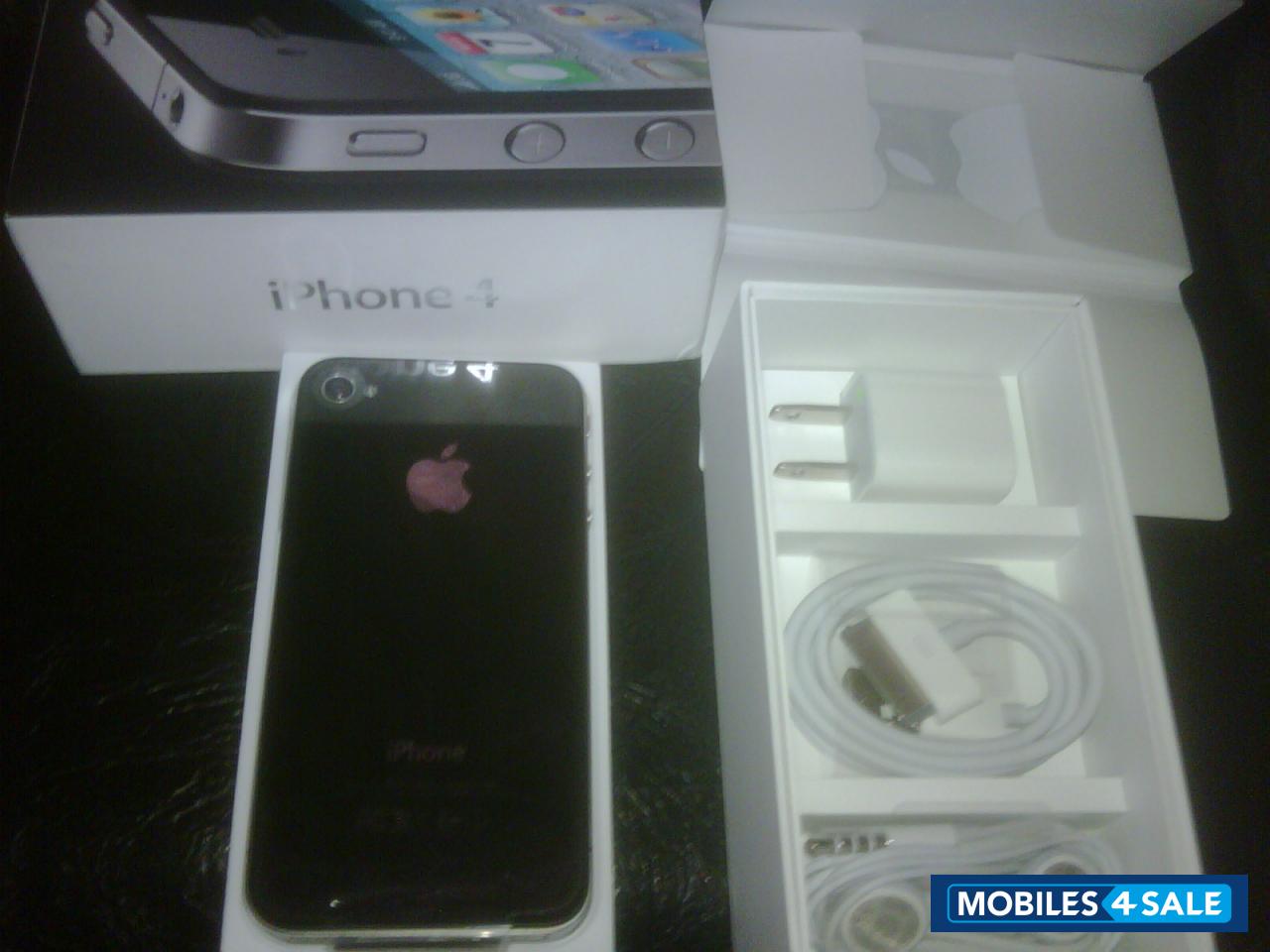 Black Apple iPhone 4