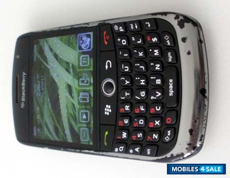 Black BlackBerry Curve 8900