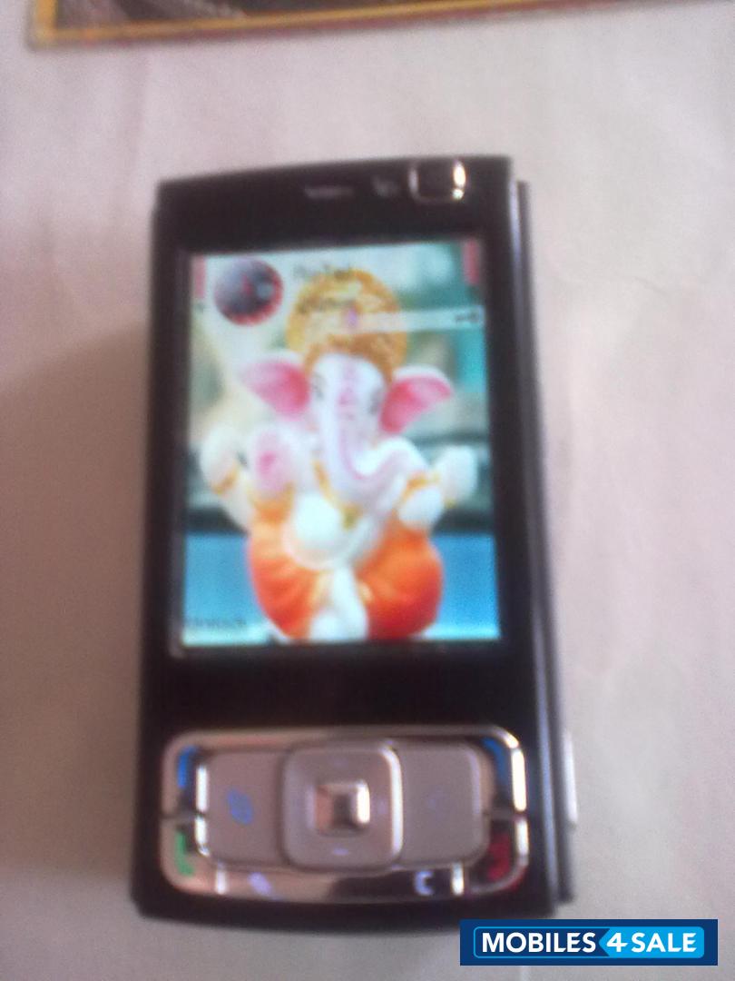 Black Nokia N95