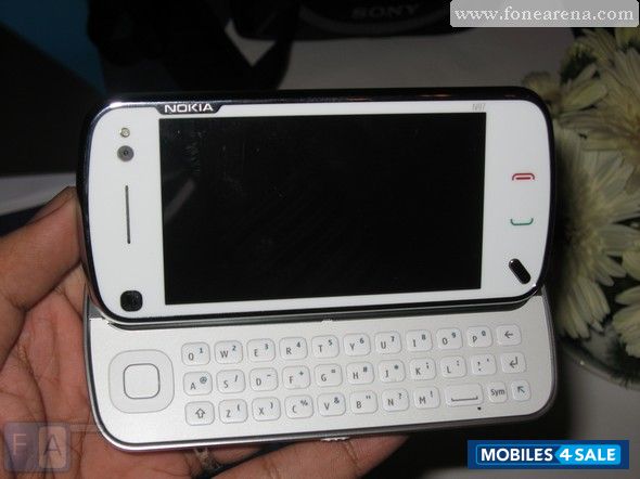 White Nokia N97